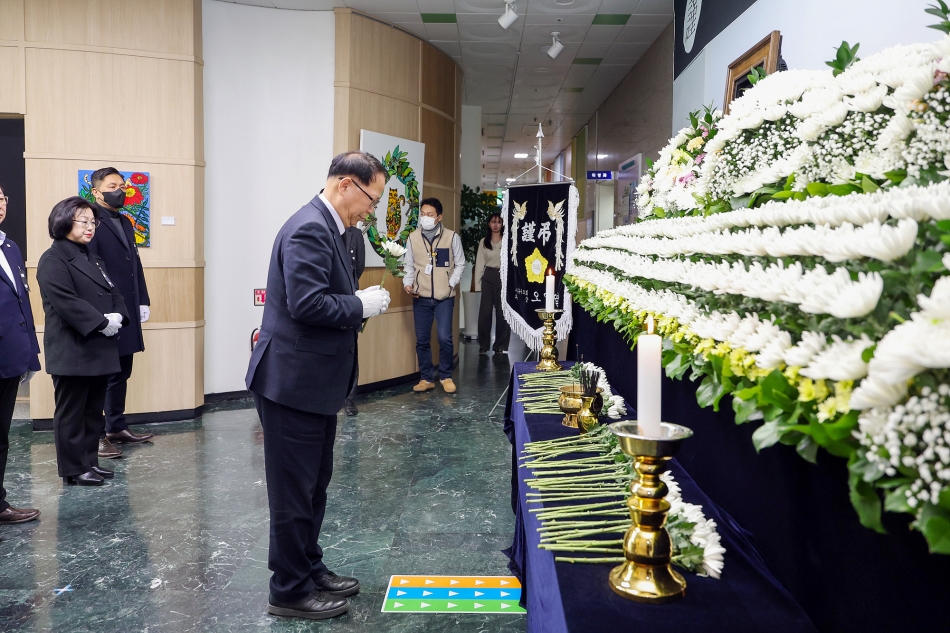 제주항공 여객기 사고 희생자 합동 분향_7