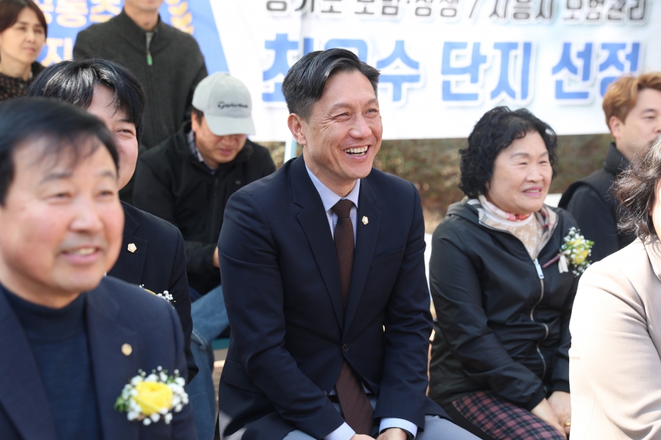 능곡 신안 인스빌 아파트 최우수단지선정 기념 현판식_7