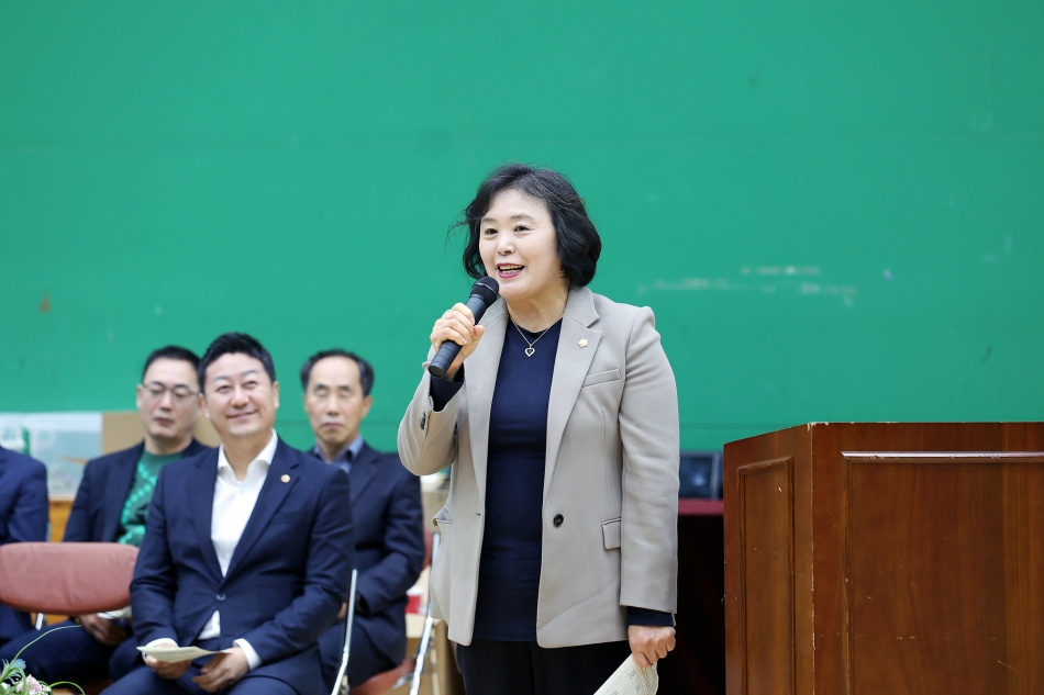 2025 경기도의회 의장배 생활체육 배드민턴대회_6