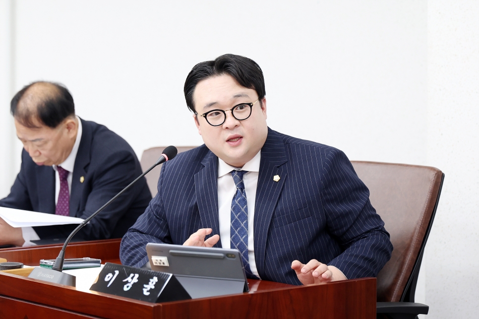 제327회 시흥시의회(임시회) 자치행정위원회_8