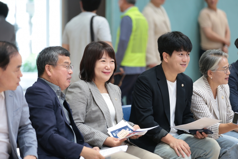 민주평통 2025 세대가 함께 울리는 통일골든벨_4