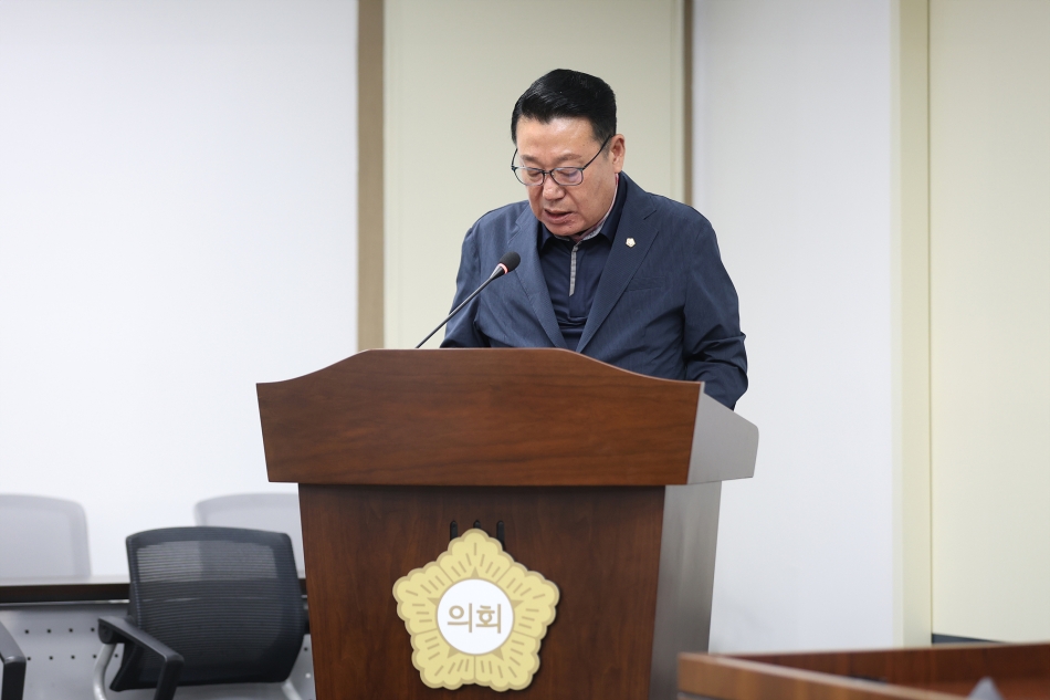 시흥시의회 공무국외출장결과보고 심사보고회_3