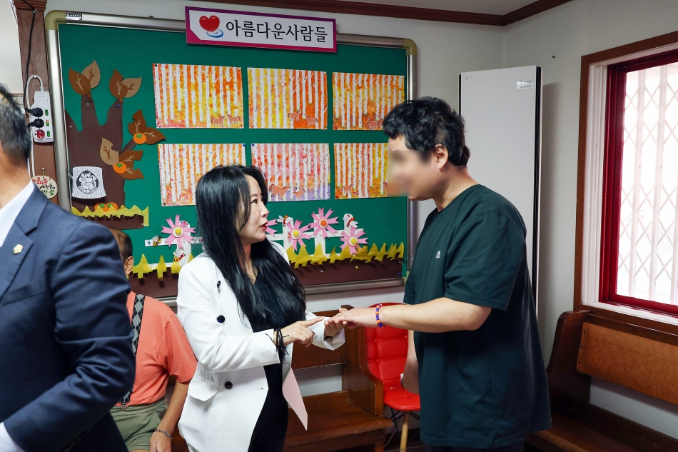2025년 추석명절 맞이 사회복지시설 위문_마지역구_3