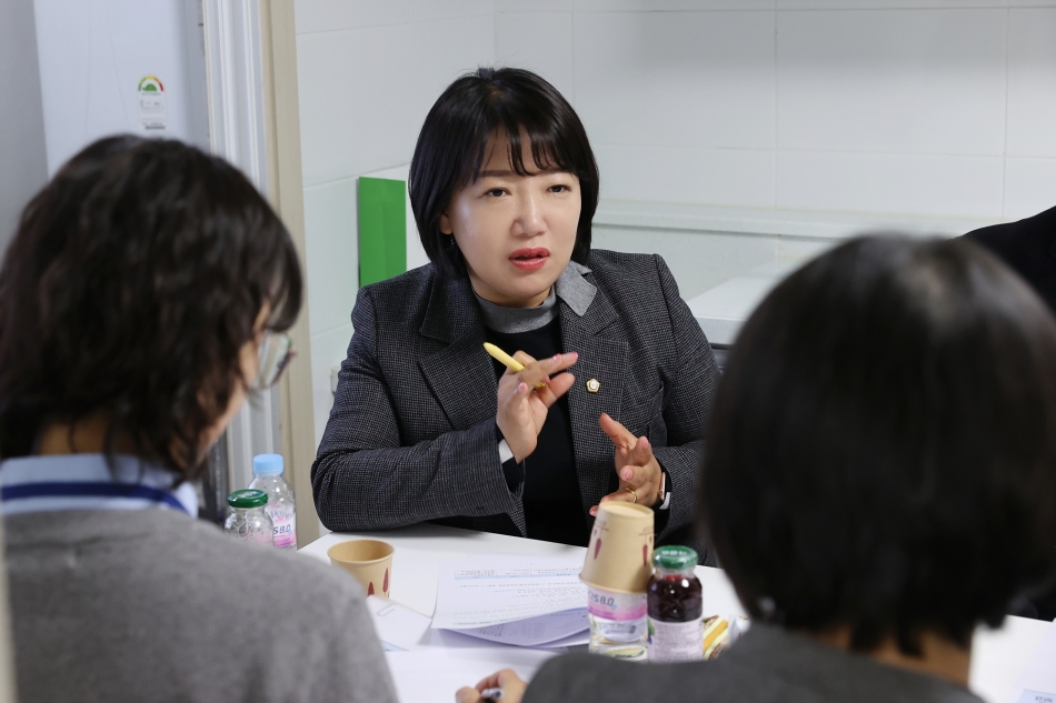 이주배경청소년의 주거환경과 복지정책연구회 현장방문_9