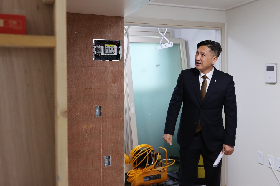 이주배경청소년의 주거환경과 복지정책연구회 현장방문_11