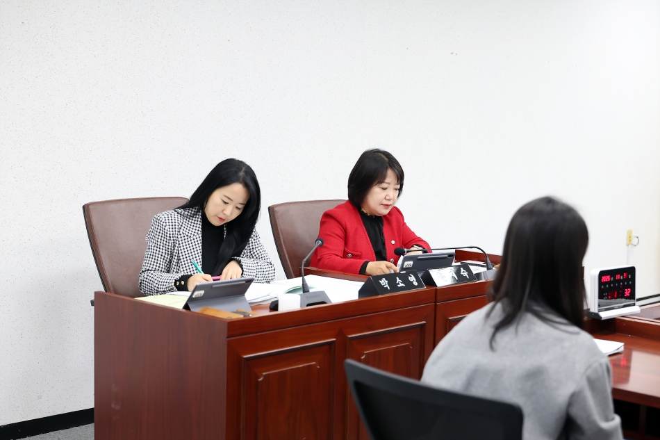 제332회 시흥시의회(제2차정례회) 자치행정위원회_1