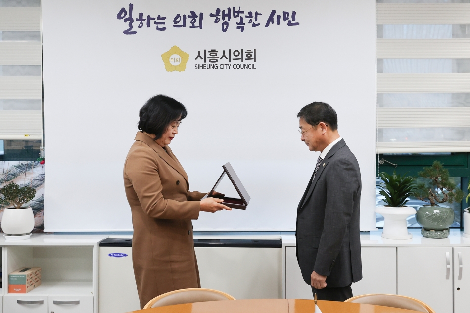 경기도일간지기자단 우수 의정.행정대상 수여식_1