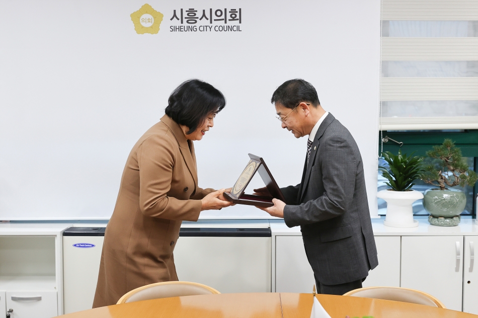 경기도일간지기자단 우수 의정.행정대상 수여식_2